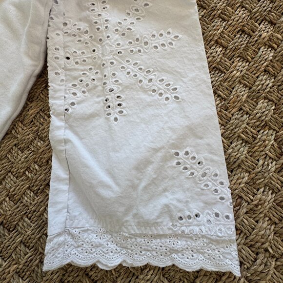 Eyelet-sleeve Sweatshirt - Picture 9 of 11